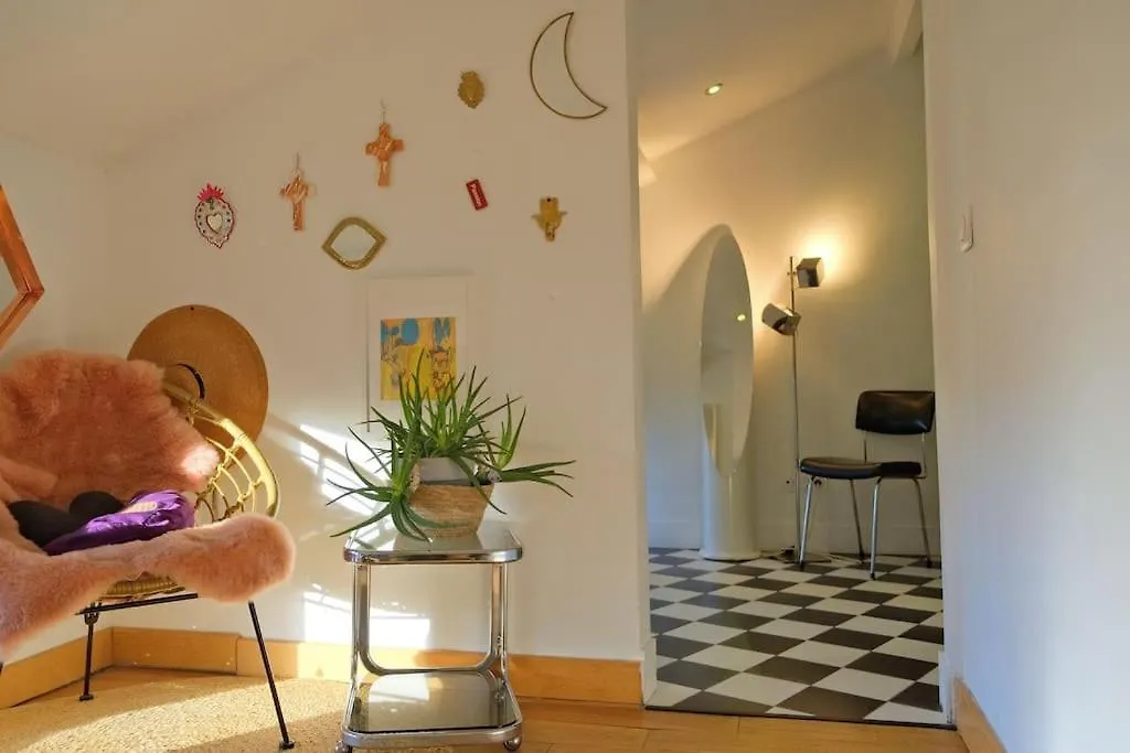 Apartment Grand Appartement T2 Au Calme Avec Place De Parking Privative Aix-en-Provence