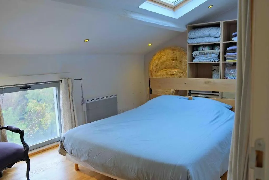 Grand Appartement T2 Au Calme Avec Place De Parking Privative Aix-en-Provence 0*,  France